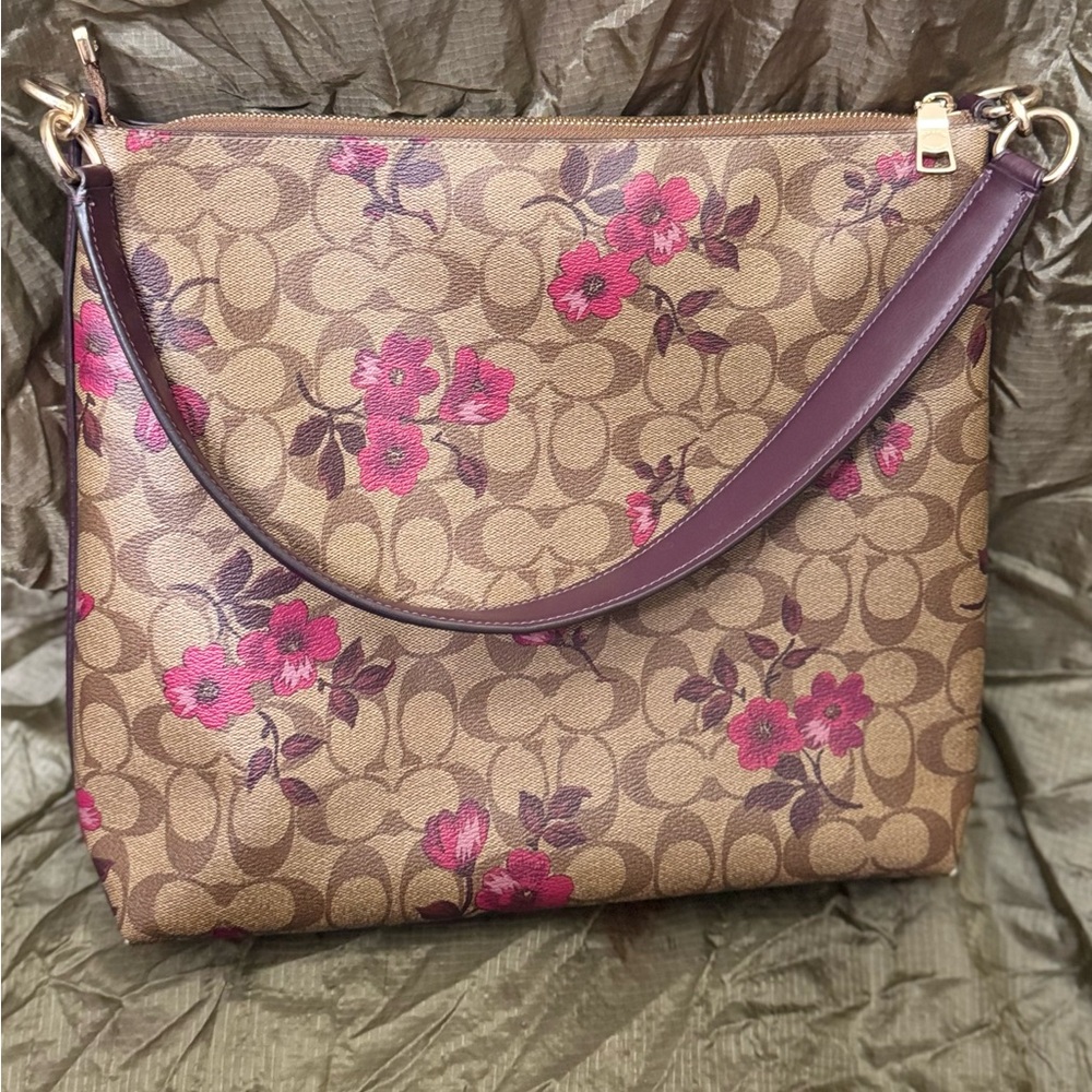 Coach F84729 Marlon Hobo In Signature Canvas With Victorian Floral Print - EUC - Picture 4 of 13